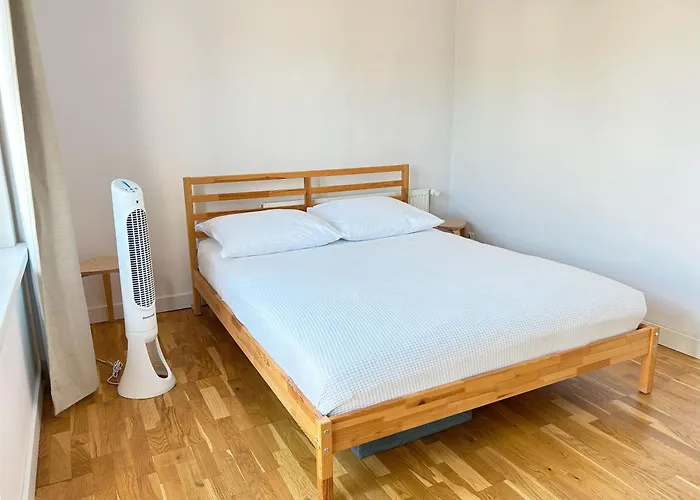 Fantastays - Sunny Cloud Apartment Wroclaw